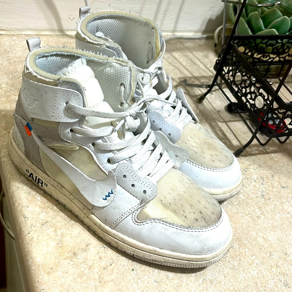 Off-white Jordan 1 euro